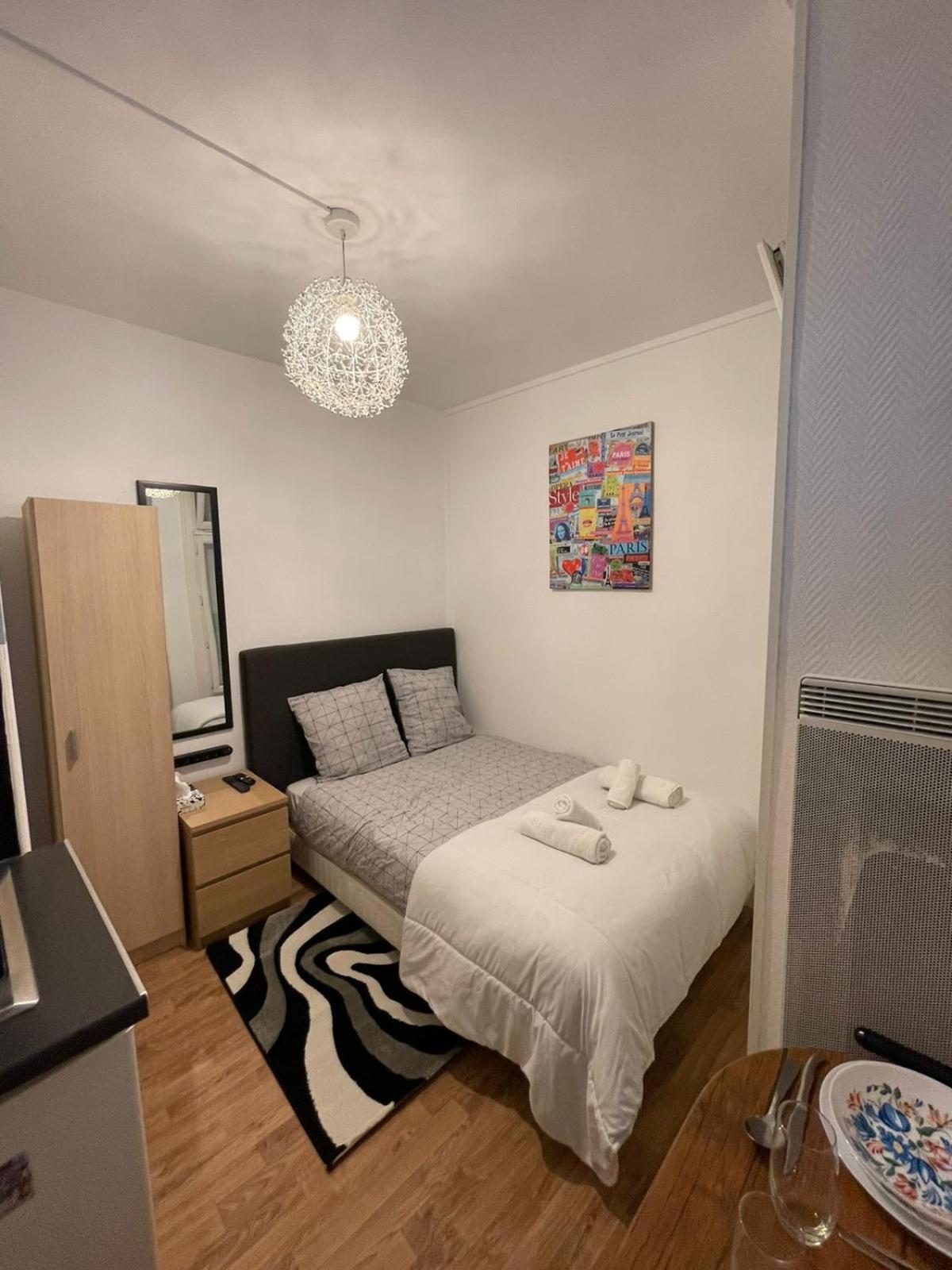 Dame De Fer Apartment ปารีส ภายนอก รูปภาพ
